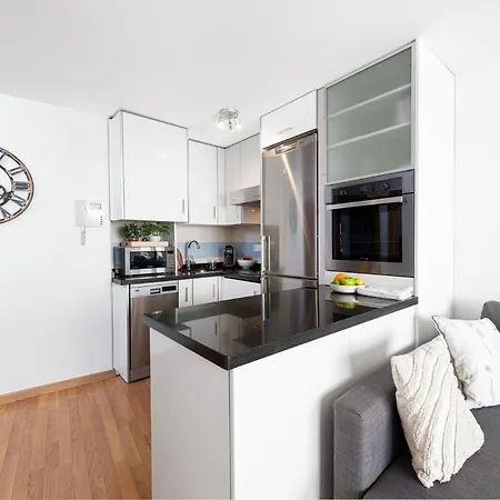 Carreteria Penthouse In By Solaga Homes Apartment Malaga