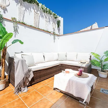 Carreteria Penthouse In By Solaga Homes Apartment